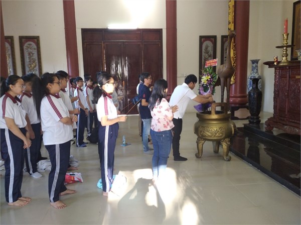 Hoc tap ngoai NT17.jpg